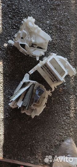 Корпус отопителя приус20