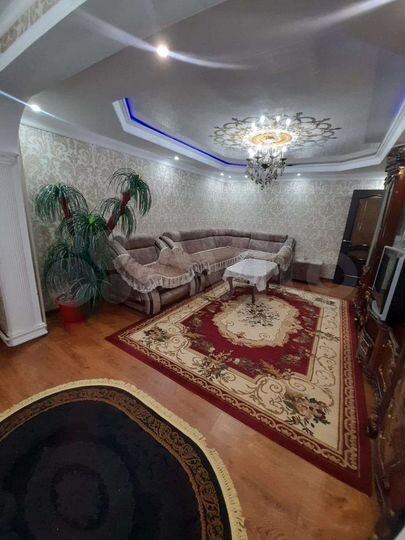 2-к. квартира, 60 м², 6/12 эт.