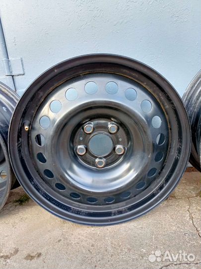 Диски стальные Nissan X-Trail r17