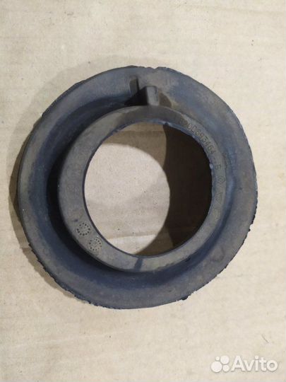 Деталь задняя Renault Duster K4MA690 2013