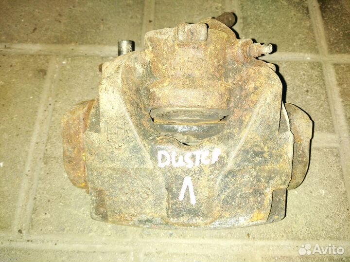 Суппорта тормозные передние Renault Duster