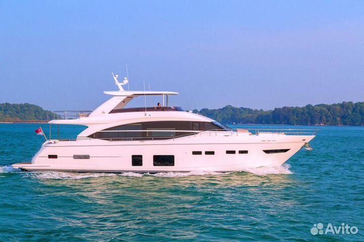 Моторная яхта Princess Y75 2018