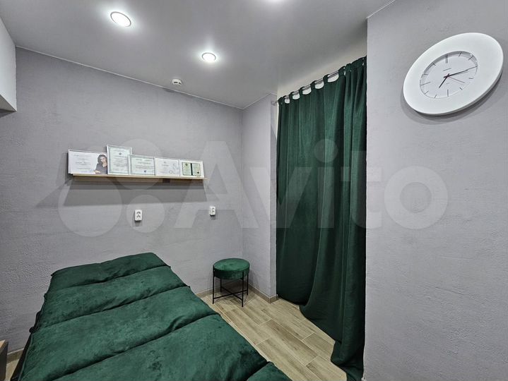 Квартира-студия, 27 м², 1/18 эт.