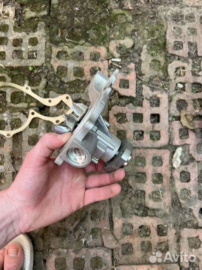 Водяной насос VW transporter T4