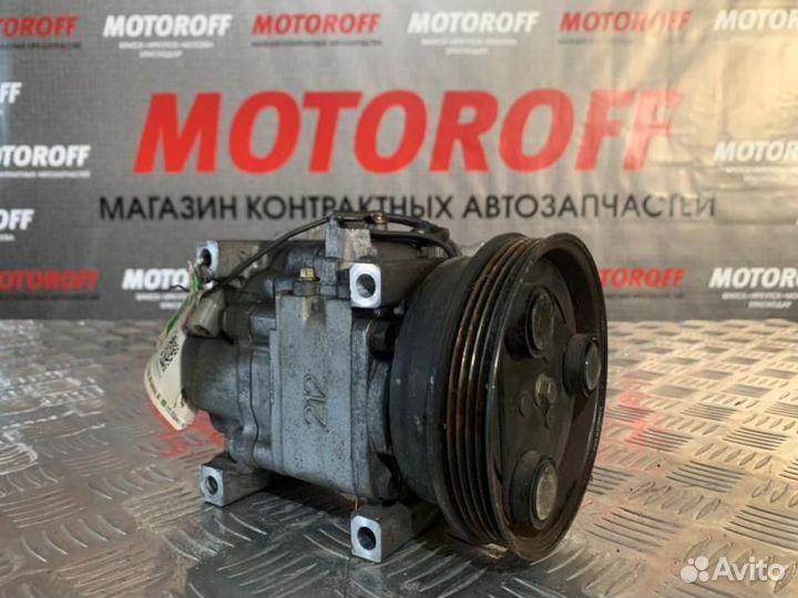 Компрессор кондиционера Mazda MPV lwew (2.0л