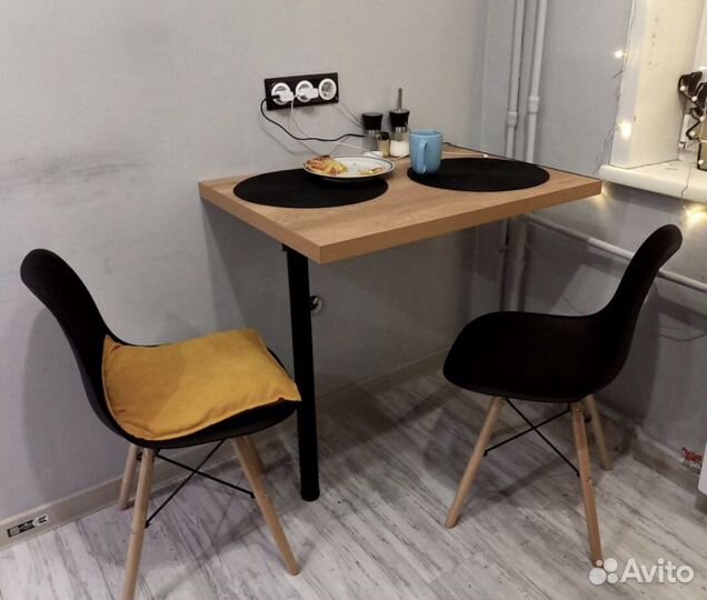 Комплект стульев. 4 шт. Новые