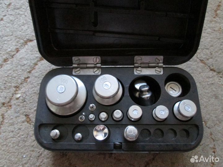 Разновес лабораторный винтажный