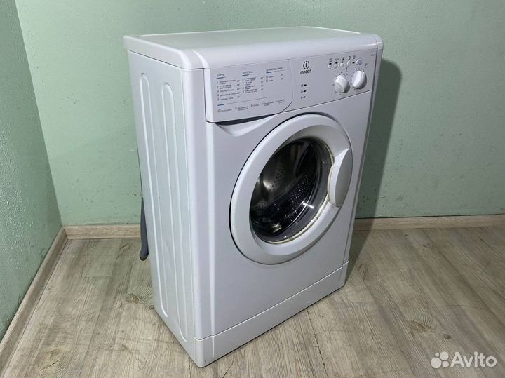 Стиральная машина Indesit