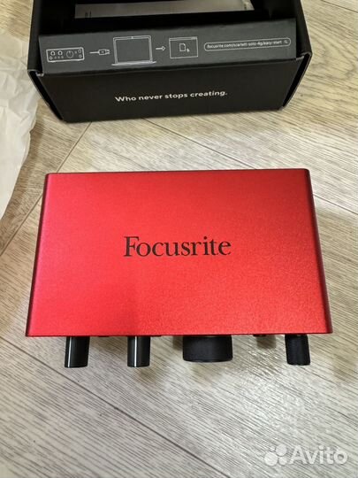 Звуковая карта Focusrite Solo 4th gen