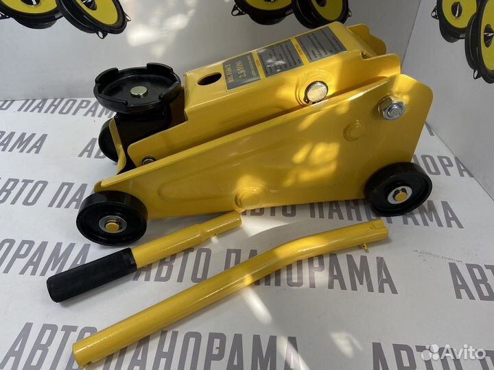 Домкрат подкатной гидравлический 2,5 тонн