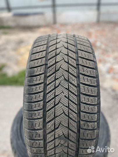 Arivo Winmaster ProX ARW5 245/40 R19 и 275/35 R19 100V