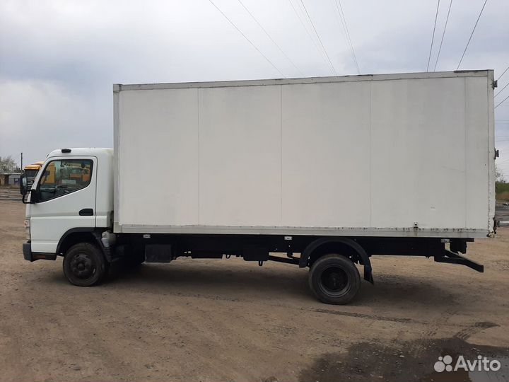 Mitsubishi Fuso Canter, 2011