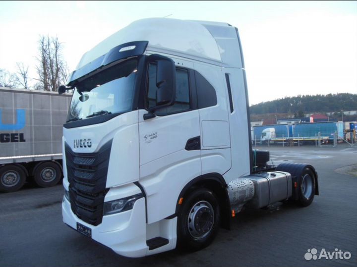 IVECO S-Way 490, 2023