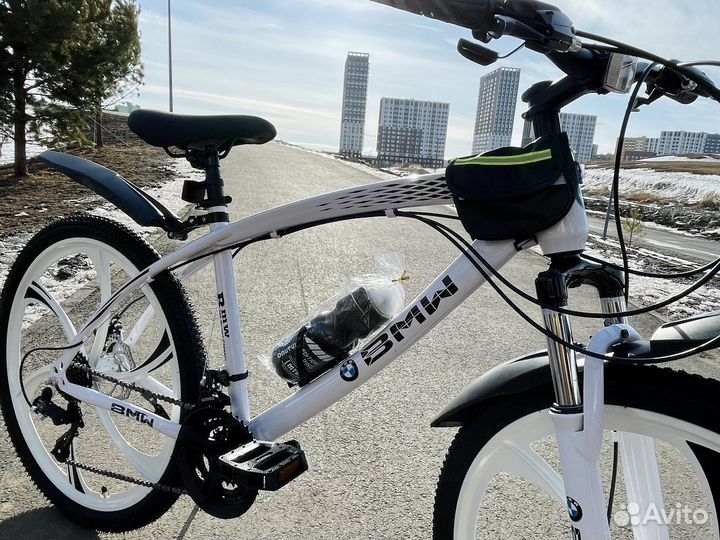 Велосипед на литых дисках