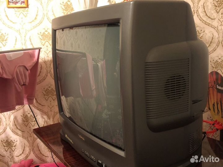 Телевизор toshiba