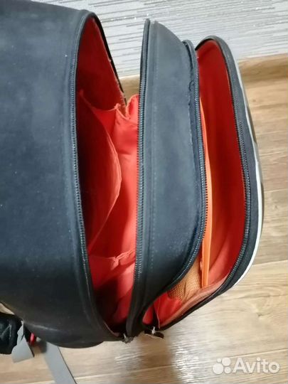 Школьный ранец