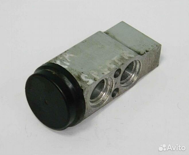 Клапан кондиционера Kia Spectra