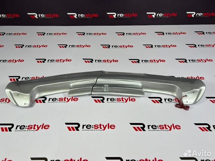 Спойлер Toyota Land Cruiser 105 S1557