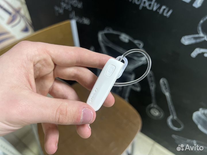 Bluetooth гарнитура