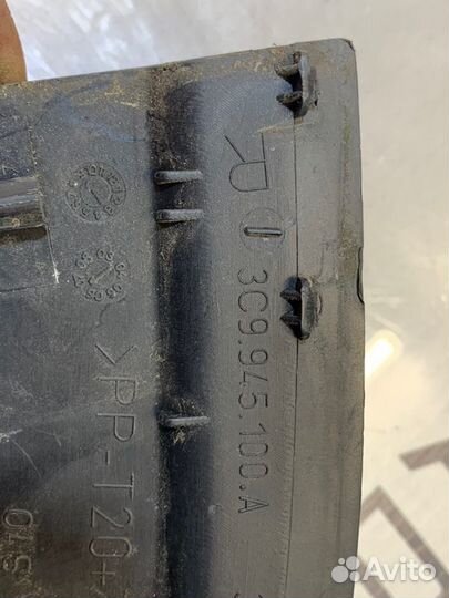 Фонарь противотуманный задний правый Volkswagen