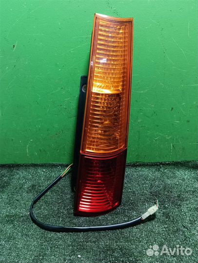 Фонарь задний правый Suzuki Ignis 2007