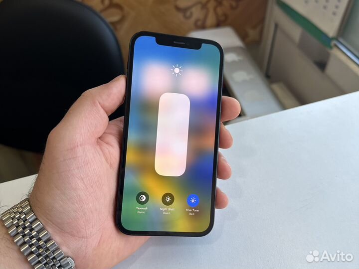iPhone 12, 64 ГБ