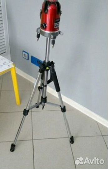 Штатив для фототехники