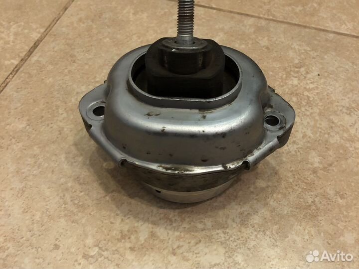 Подушка двигателя bmw x3 Е83 3D