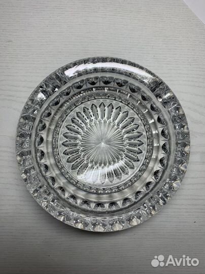 Хрустальная пепельница