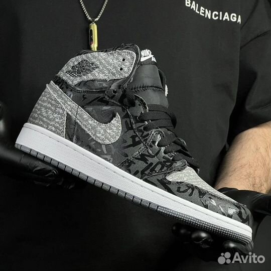 Кроссовки Nike Air Jordan 1 Retro High OG