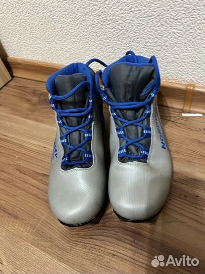Лыжные ботинки NNN р34 стелька 21,5см