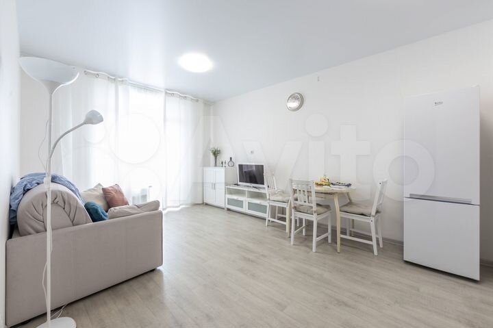 2-к. квартира, 43 м², 6/7 эт.