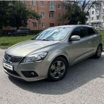 Kia Ceed 1.6 MT, 2011, 196 230 км, с пробегом, цена 750 000 руб.