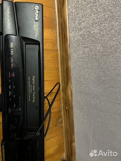 Видеомагнитофон