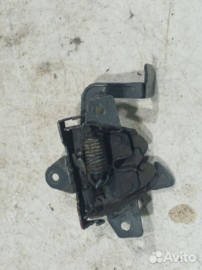 Замок капота.Kia Sportage 2 2005-2011