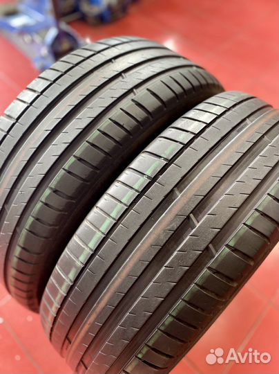 Michelin Pilot Sport 4 SUV 235/50 R20 104Y