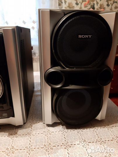 Музыкальный центр sony