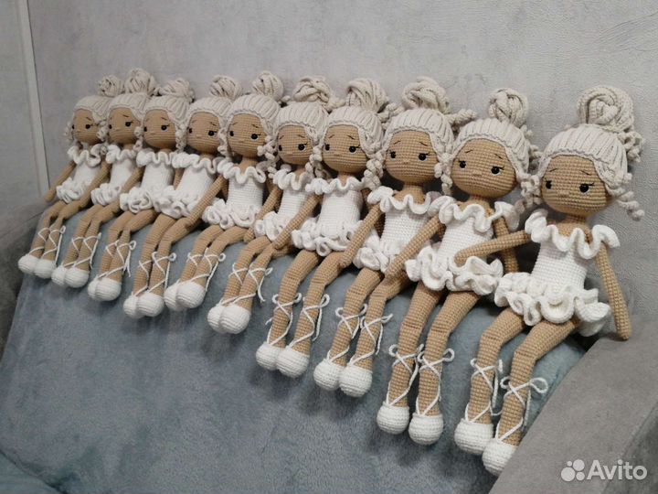 Игрушка вязаная кукла балерина на заказ