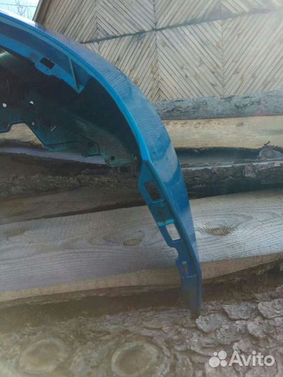 Продам бампер Хонда Фит GE6