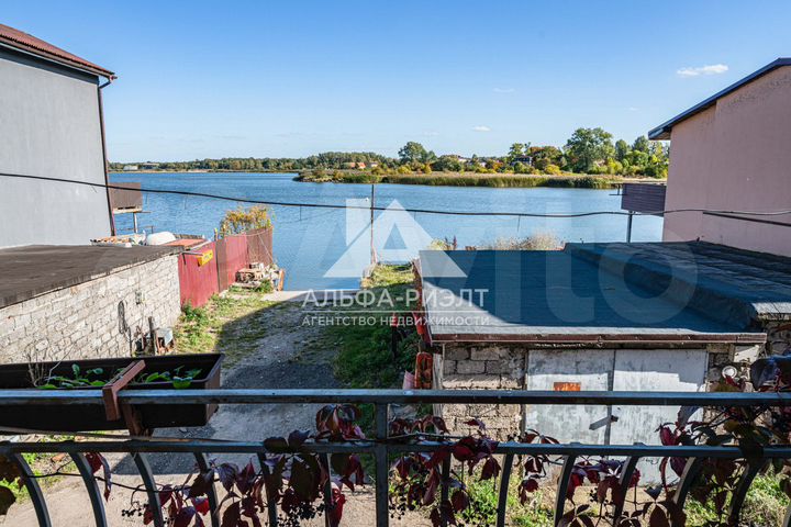 Таунхаус 90 м² на участке 1 сот.