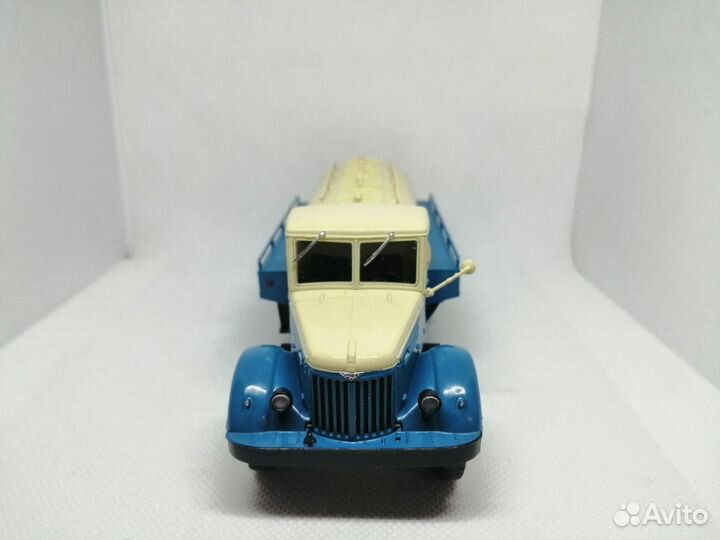 Модель маз-200Д «Живая рыба»