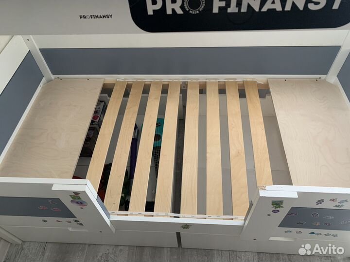 Детская кровать домик с матрасом