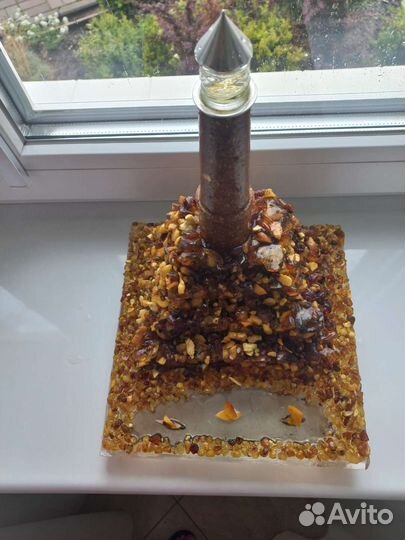 Сувенир из янтаря 