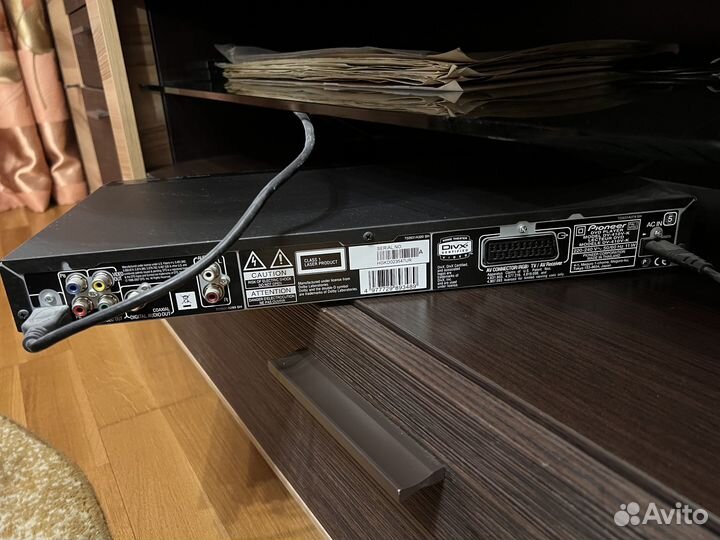 Pioneer DV-410V-K (DVD-плеер)