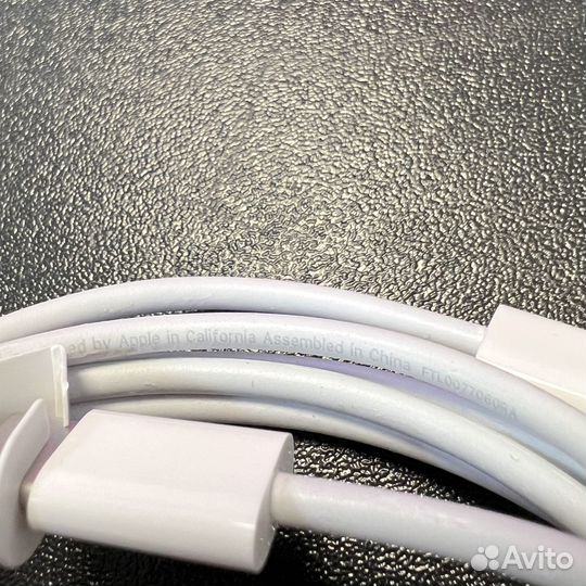 Зарядка USB-C / USB-C 1м (Строго оригинал)