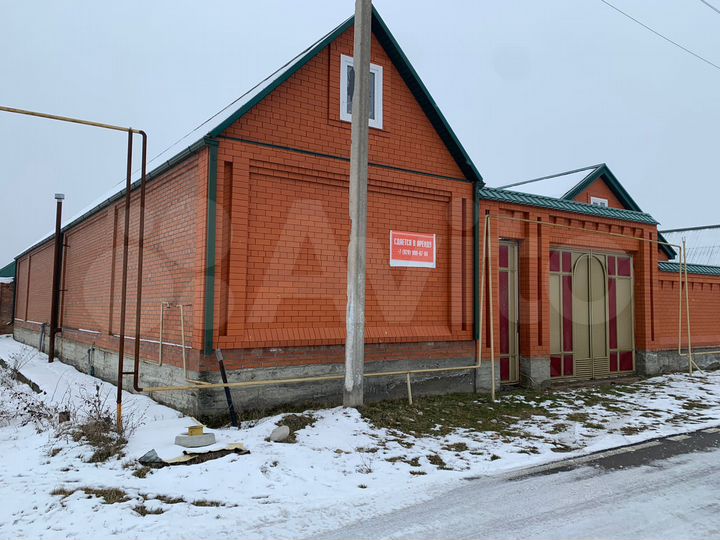 Дом 350 м² на участке 13,5 сот.