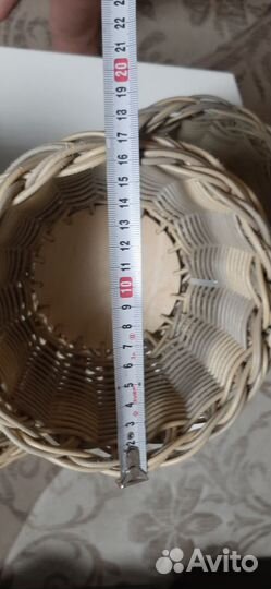 Кашпо из искусственного ротанга