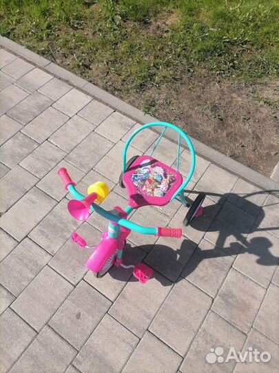 Трехколесный велосипед Еnchantimals