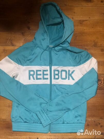 Спотивный костюм ReeBok