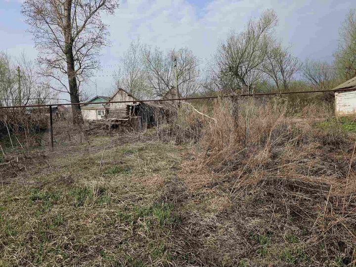 Дом 20 м² на участке 45 сот.